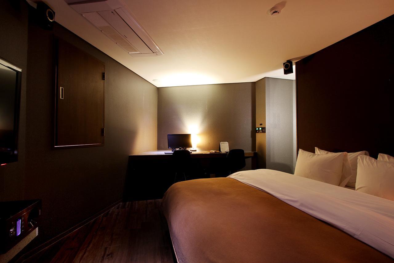 Uijeongbu Latree Hotel Bagian luar foto